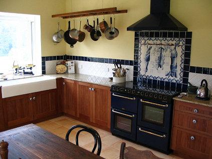 Colonial Style Kitchens